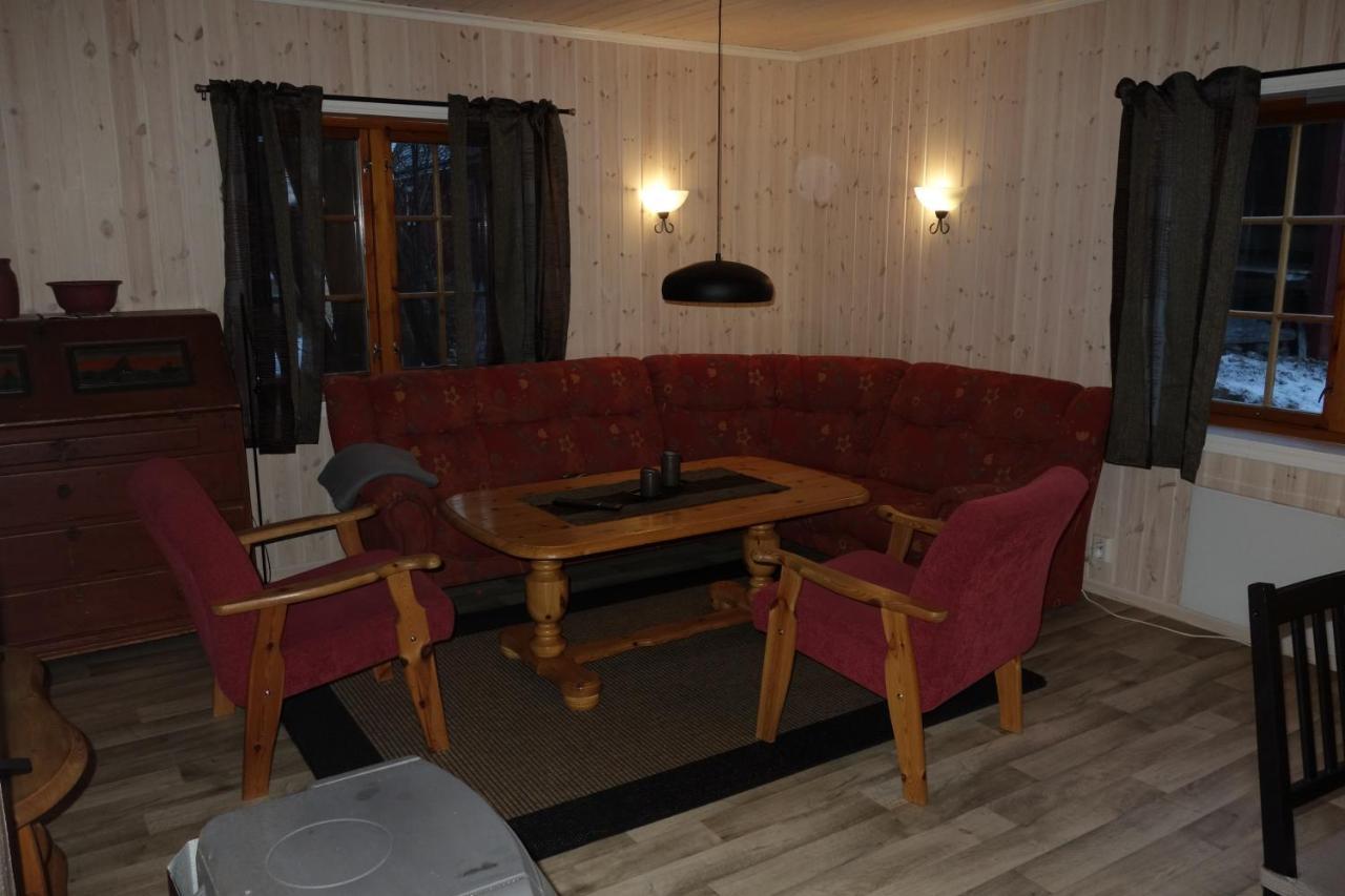 Roste Hyttetun Og Camping Os (Hedmark) Exteriör bild