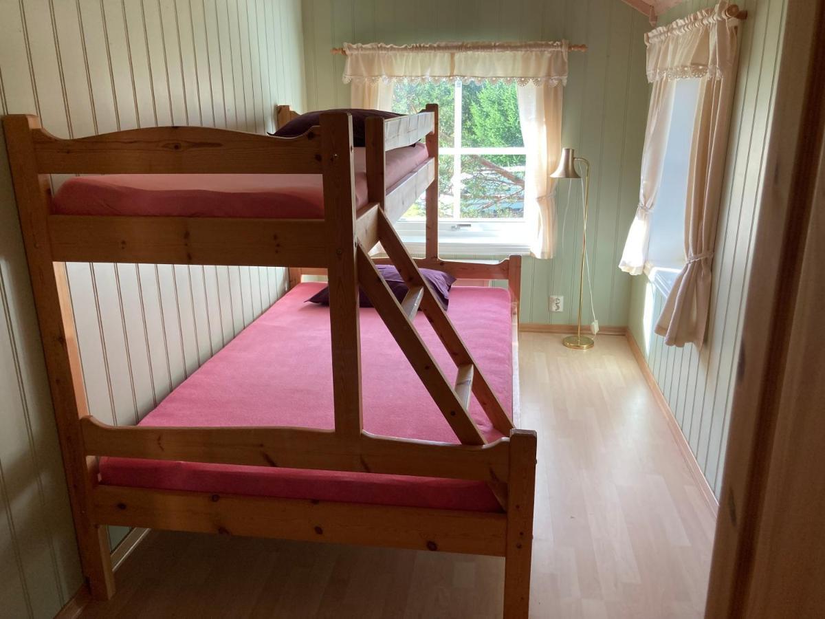 Roste Hyttetun Og Camping Os (Hedmark) Exteriör bild
